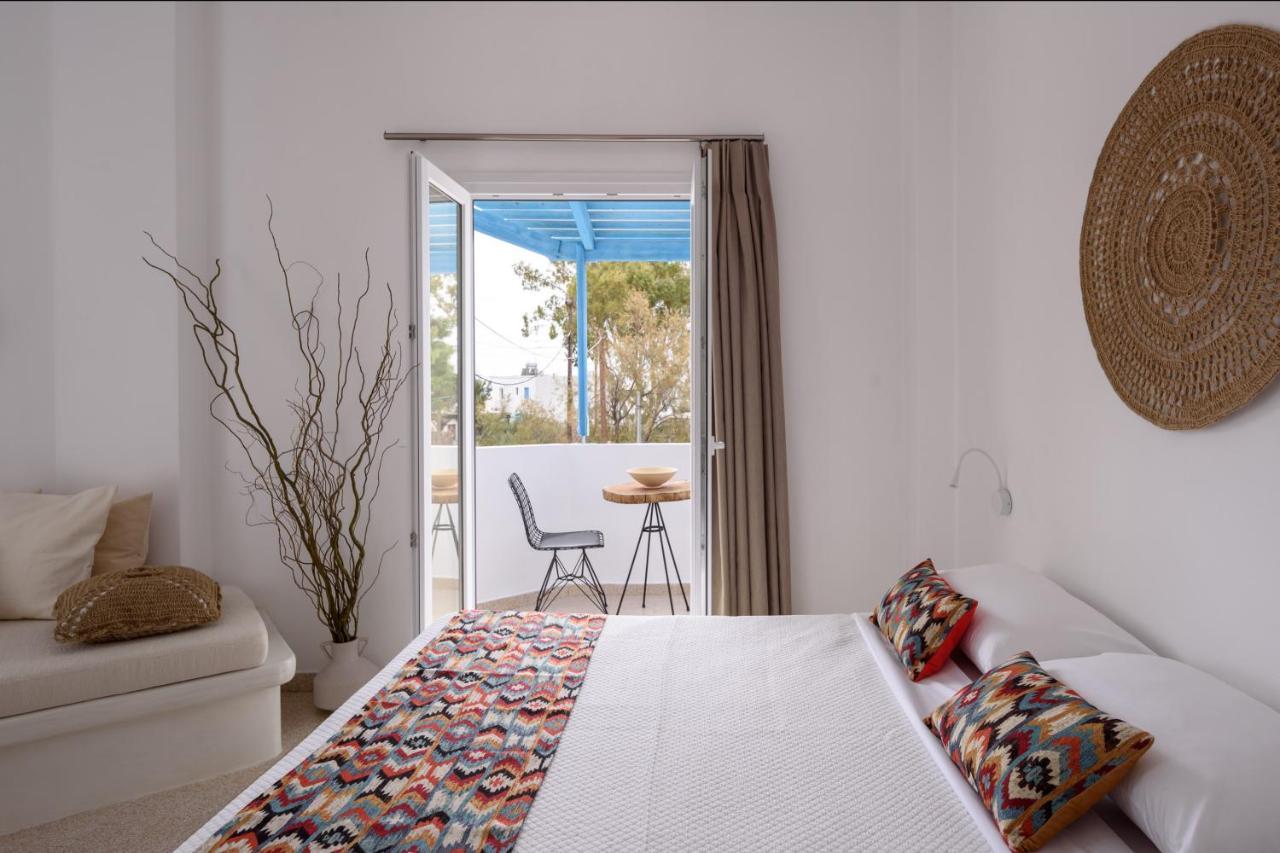 Cal Day Rooms Santorini Perissa  Buitenkant foto
