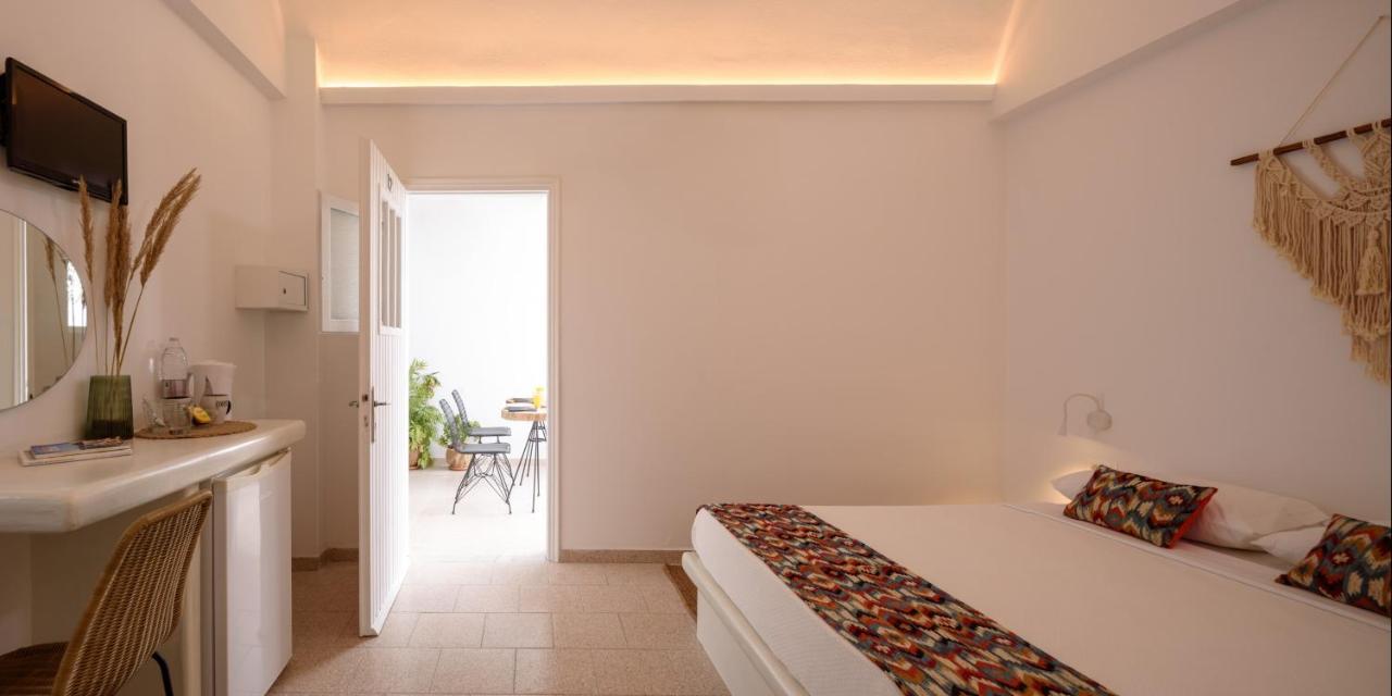 Cal Day Rooms Santorini Perissa  Buitenkant foto