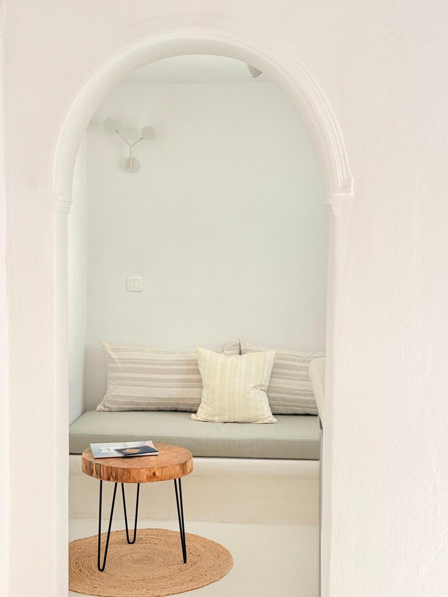 Cal Day Rooms Santorini Perissa  Buitenkant foto